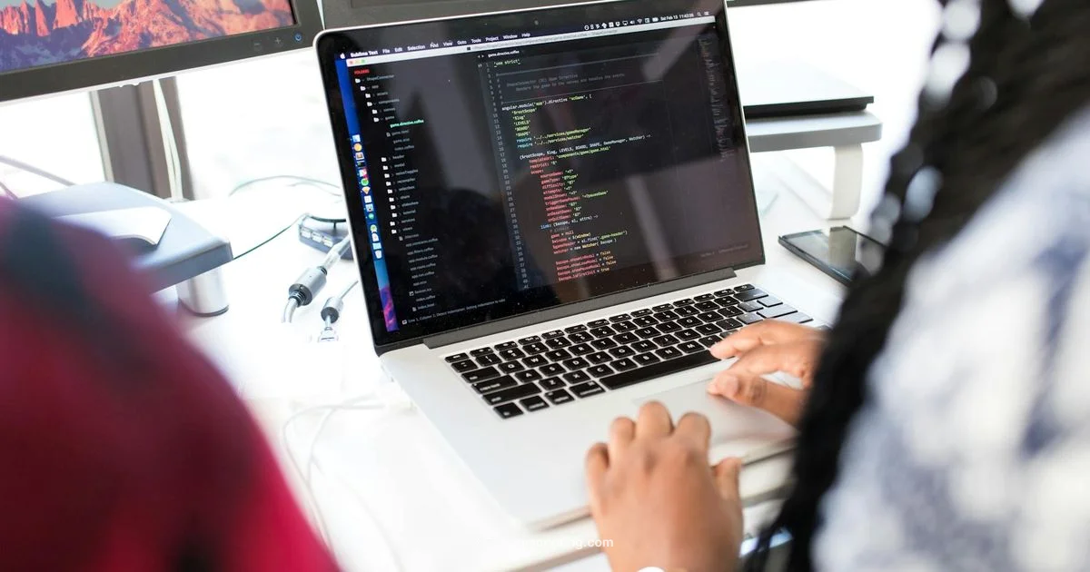 JavaScript Dynamics - JavaScripting